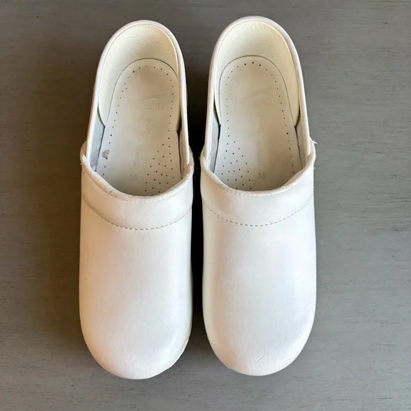 Dansko White Leather Slip-On Clogs Shoes Women 39 Narrow (US 8.5-9) Nurse Work - Picture 3 of 14
